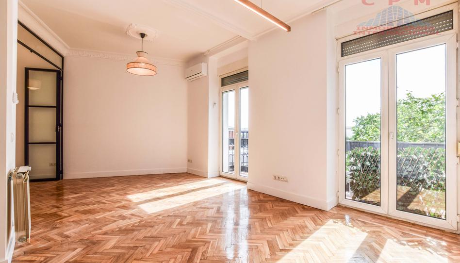 Photo 1 of Flat to rent in Jerónimos, Madrid