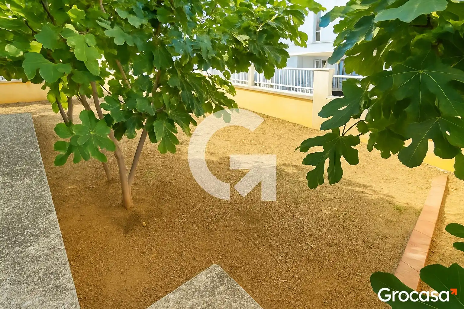 Erdgeschoss zum Verkauf in Cunit mit Privatgarten und Terrasse