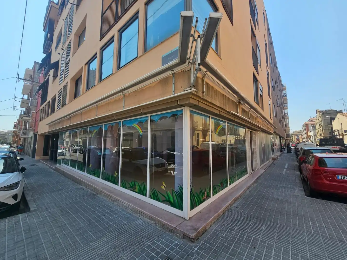 Business premises for sale in Carrer MARTI GRIVE