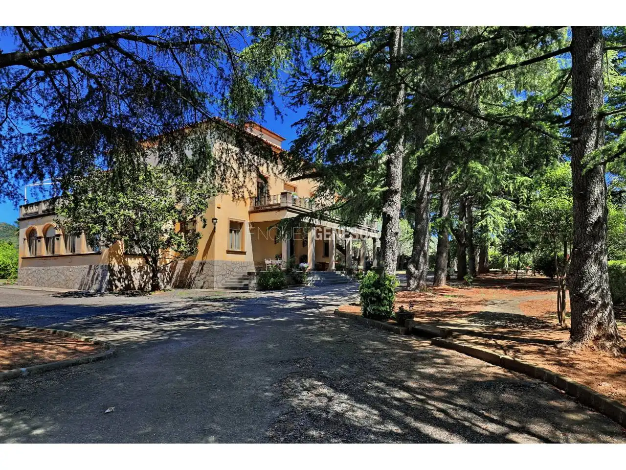 Vista exterior de Casa o chalet en venta en Terrassa con Aire acondicionado, Calefacción y Jardín privado