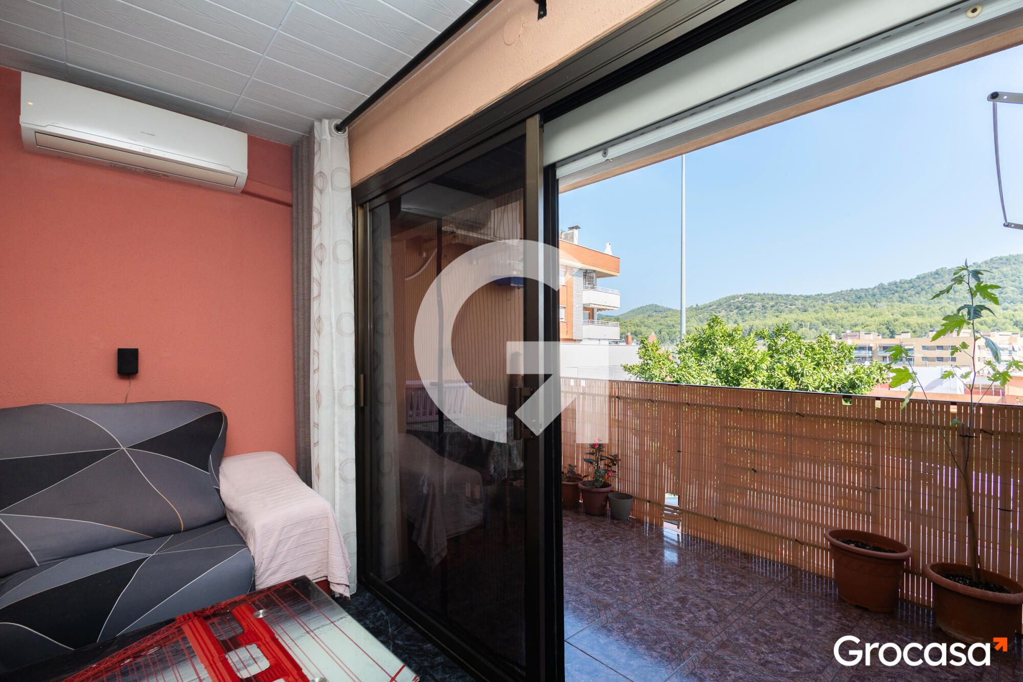 Terrassa de Pis en venda en Gavà amb Aire condicionat, Calefacció i Forn