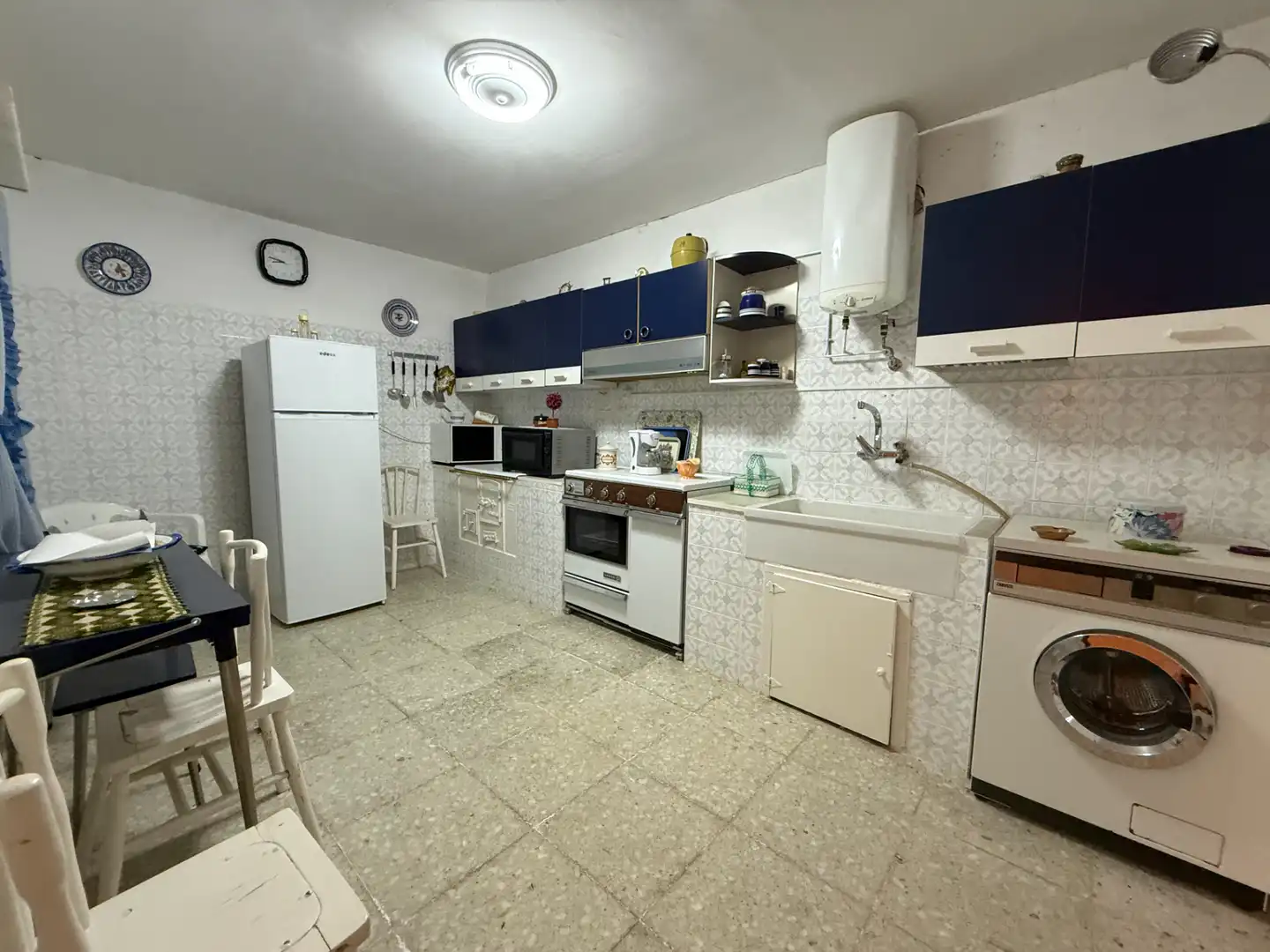 Cocina de Finca rústica en venta en Perales con Calefacción, Amueblado y Horno