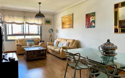 Living room of Flat for sale in Cáceres Capital  with Air Conditioner, Terrace and Balcony