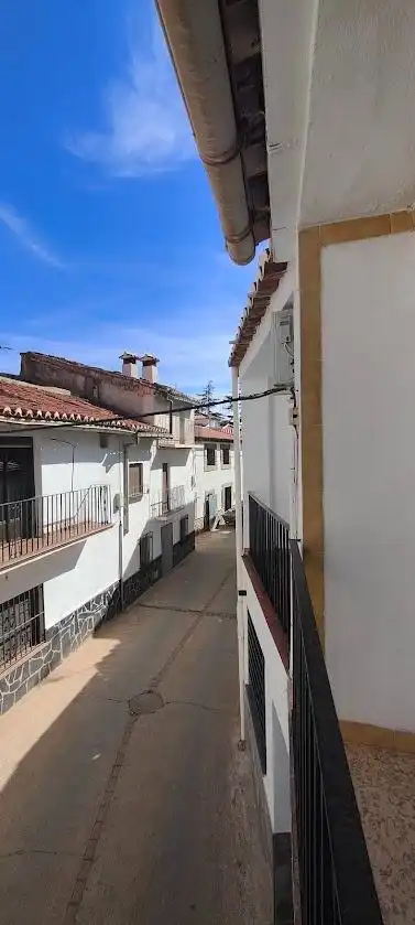 Vista exterior de Casa o xalet en venda en Jérez del Marquesado amb Terrassa, Traster i Moblat