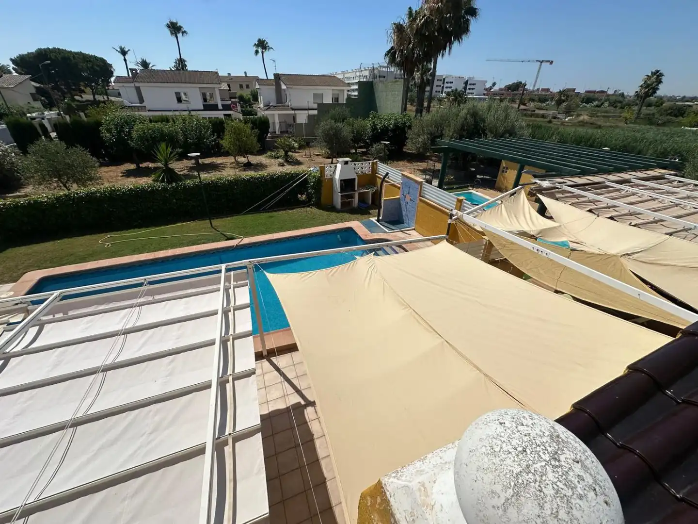 Piscina de Casa adosada en venda en Castellón de la Plana / Castelló de la Plana amb Aire condicionat, Calefacció i Terrassa