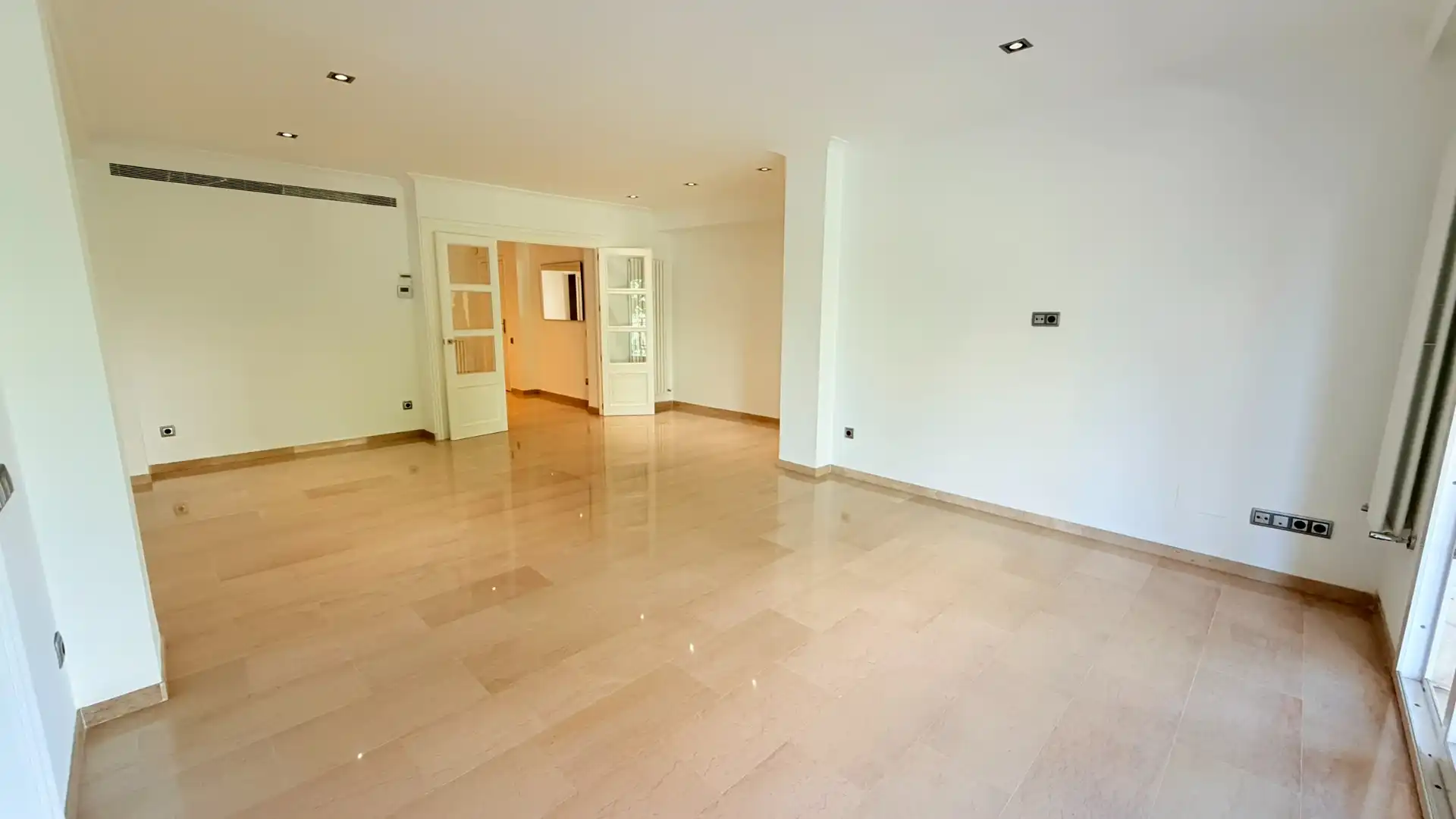 Flat for rent in  Palma de Mallorca  with Air Conditioner, Terrace and Oven