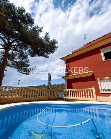 Casa-chalet en Alquiler en Calle Vicente Aleixandre en El Vedat - Santa Apolonia
