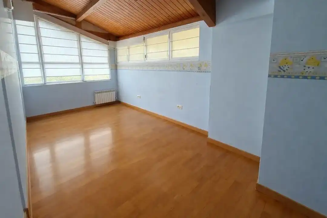 Casa o xalet en venda en Vitoria - Gasteiz amb Calefacció, Jardí privat i Terrassa