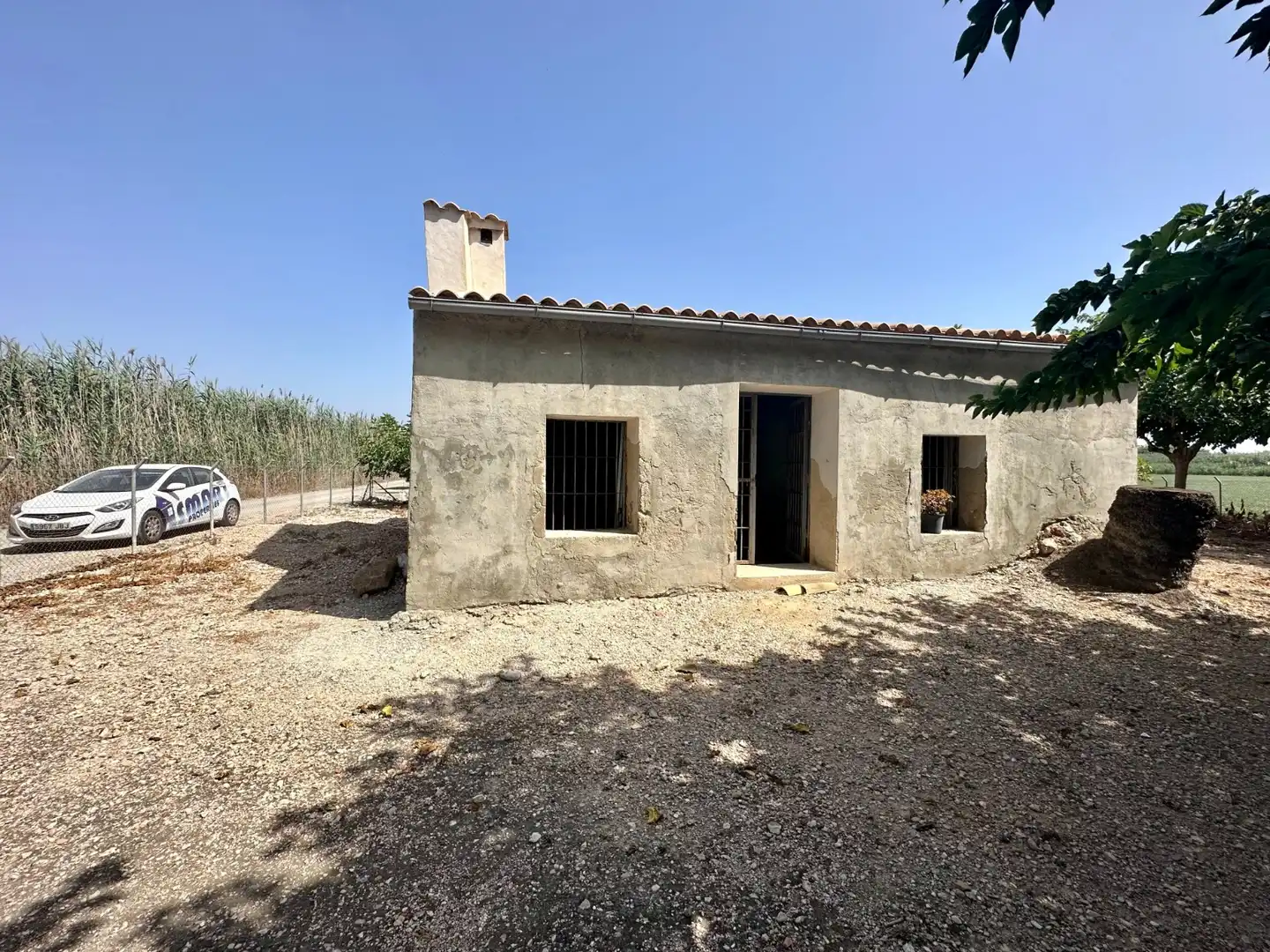 Außenansicht von Country house zum Verkauf in Elche / Elx