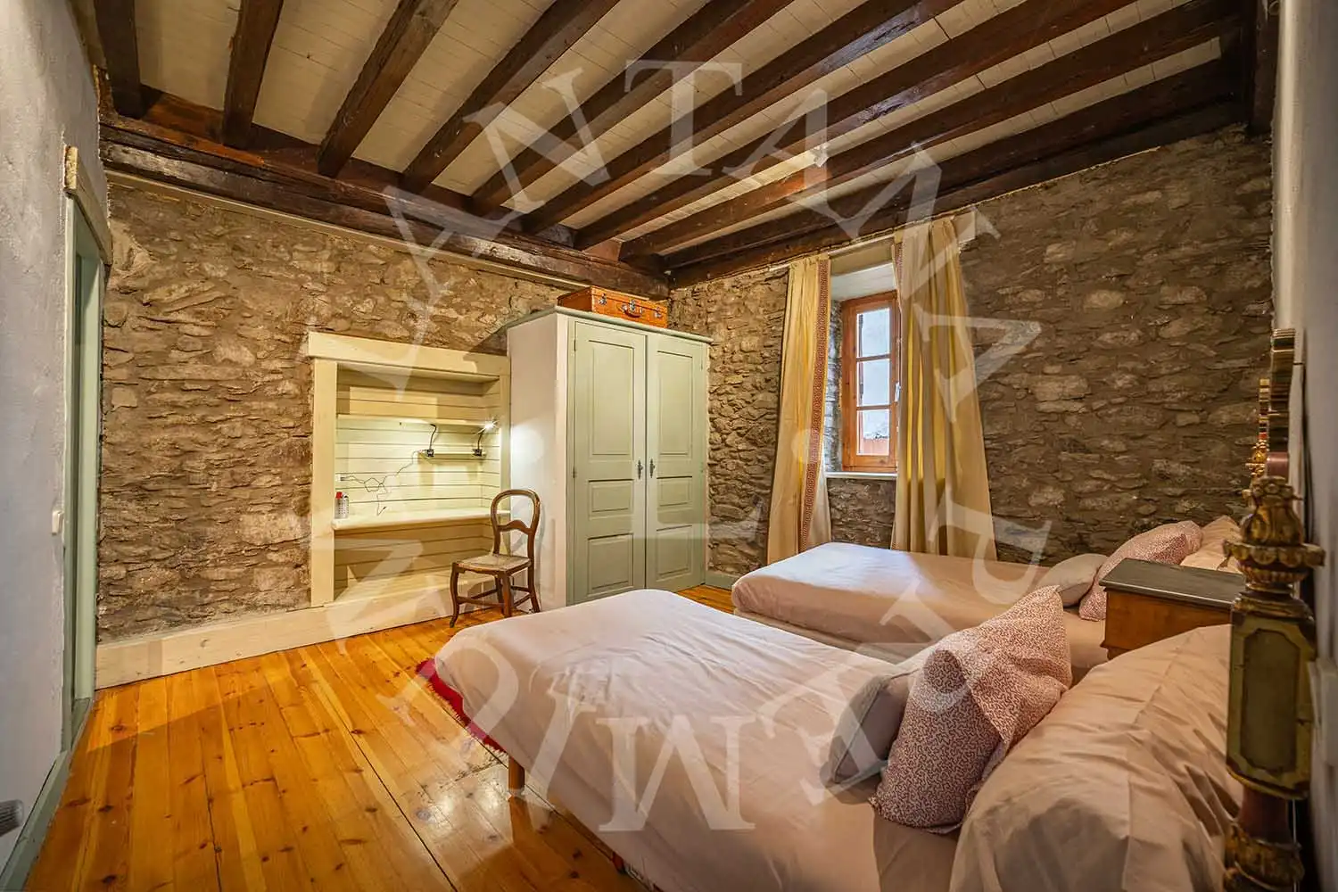 Habitación de Finca rústica en venta en Vielha e Mijaran con Calefacción, Jardín privado y Parquet