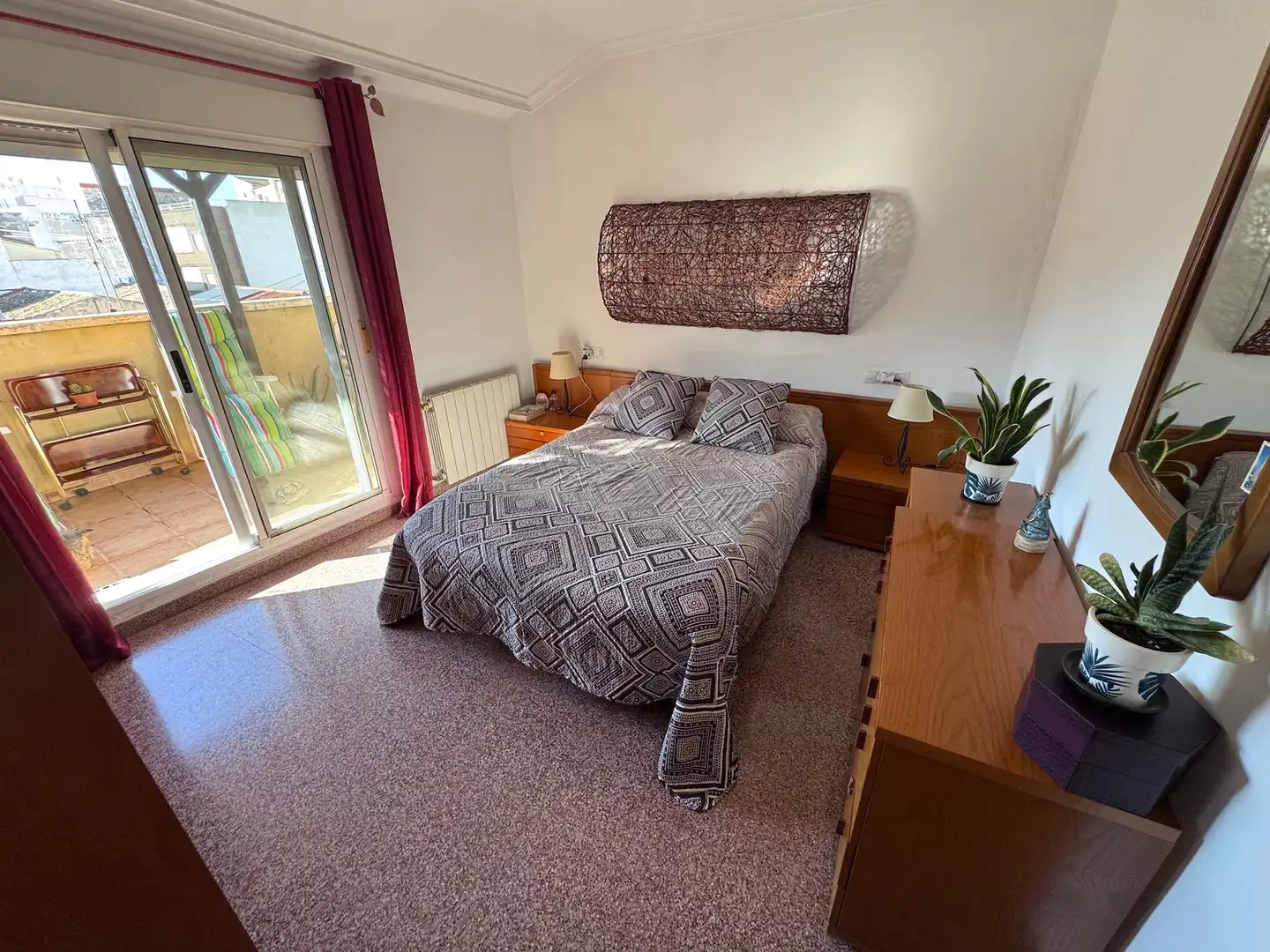 Schlafzimmer von Einfamilien-Reihenhaus zum Verkauf in Villena mit Heizung, Terrasse und Abstellraum