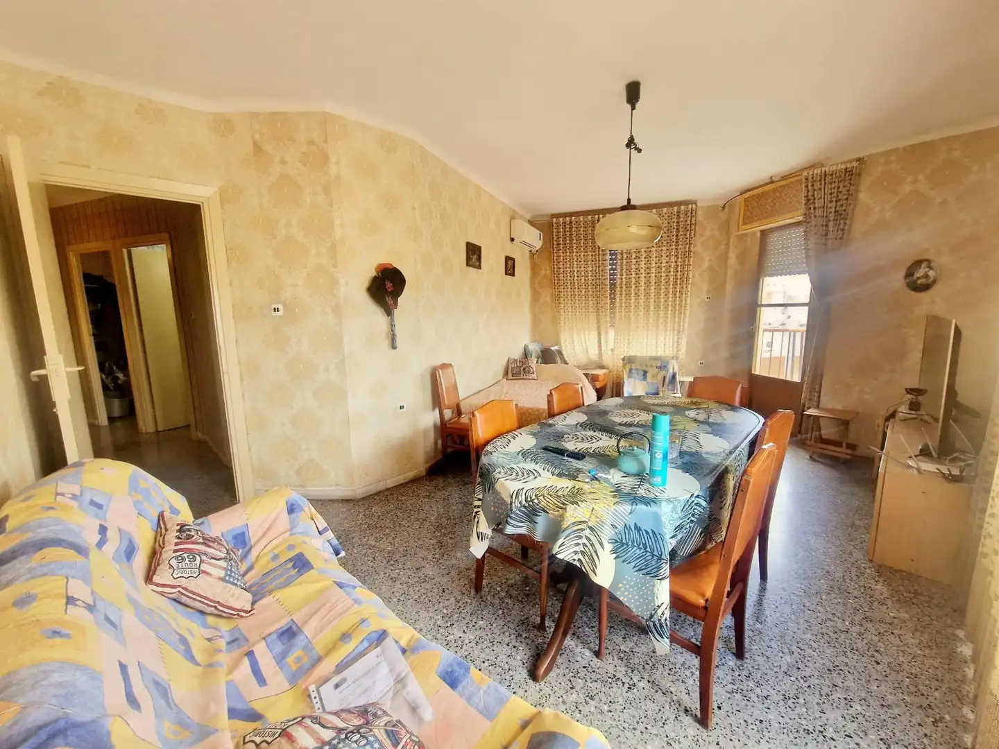 Comedor de Piso en venta en Águilas con Balcón