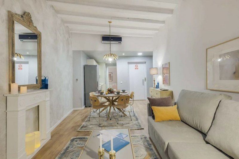 Sala d'estar de Pis de lloguer en  Huelva Capital amb Aire condicionat, Moblat i Es permeten mascotes