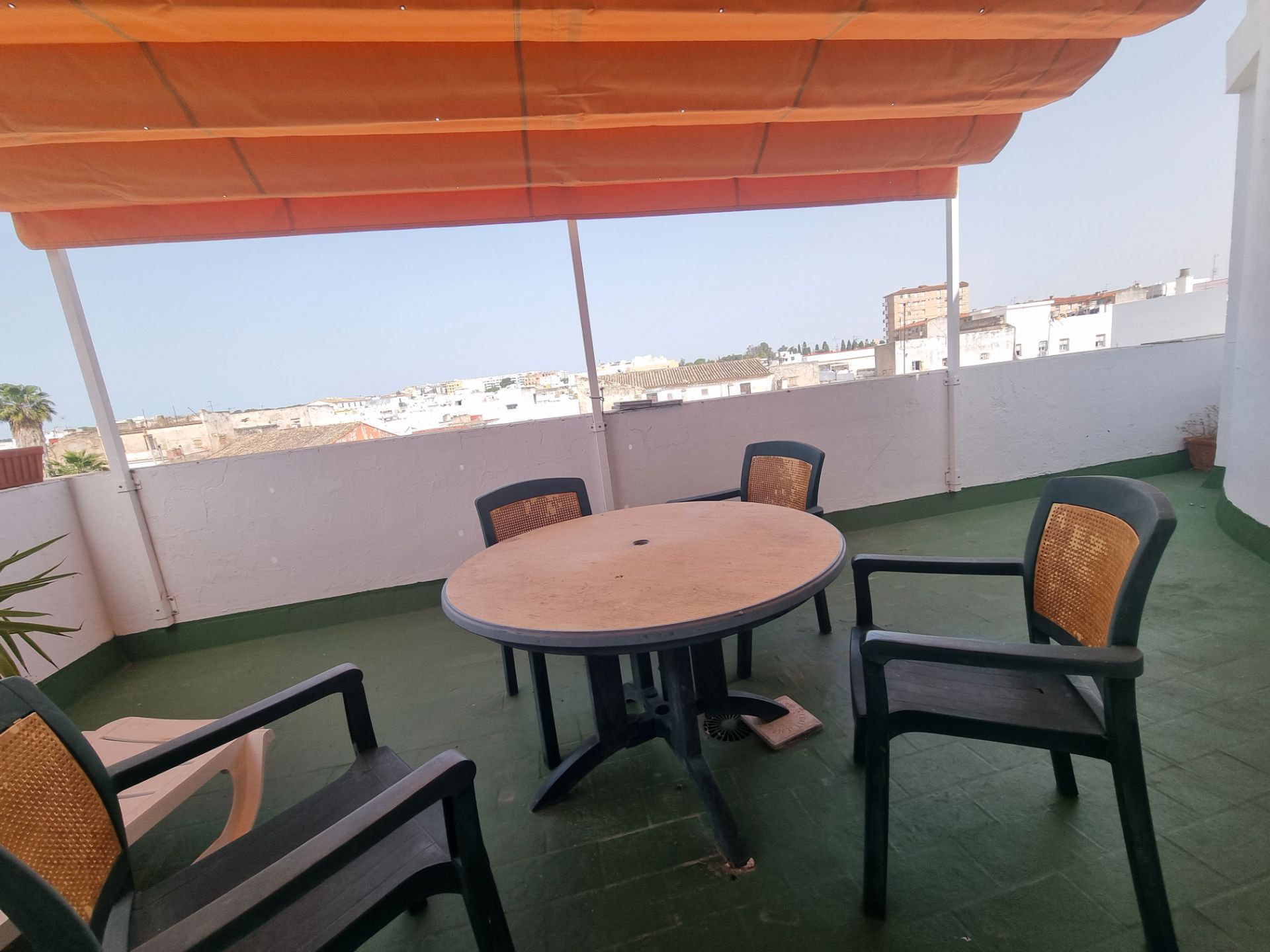Terrassa de Dúplex de lloguer en El Puerto de Santa María amb Terrassa, Forn i Rentadora