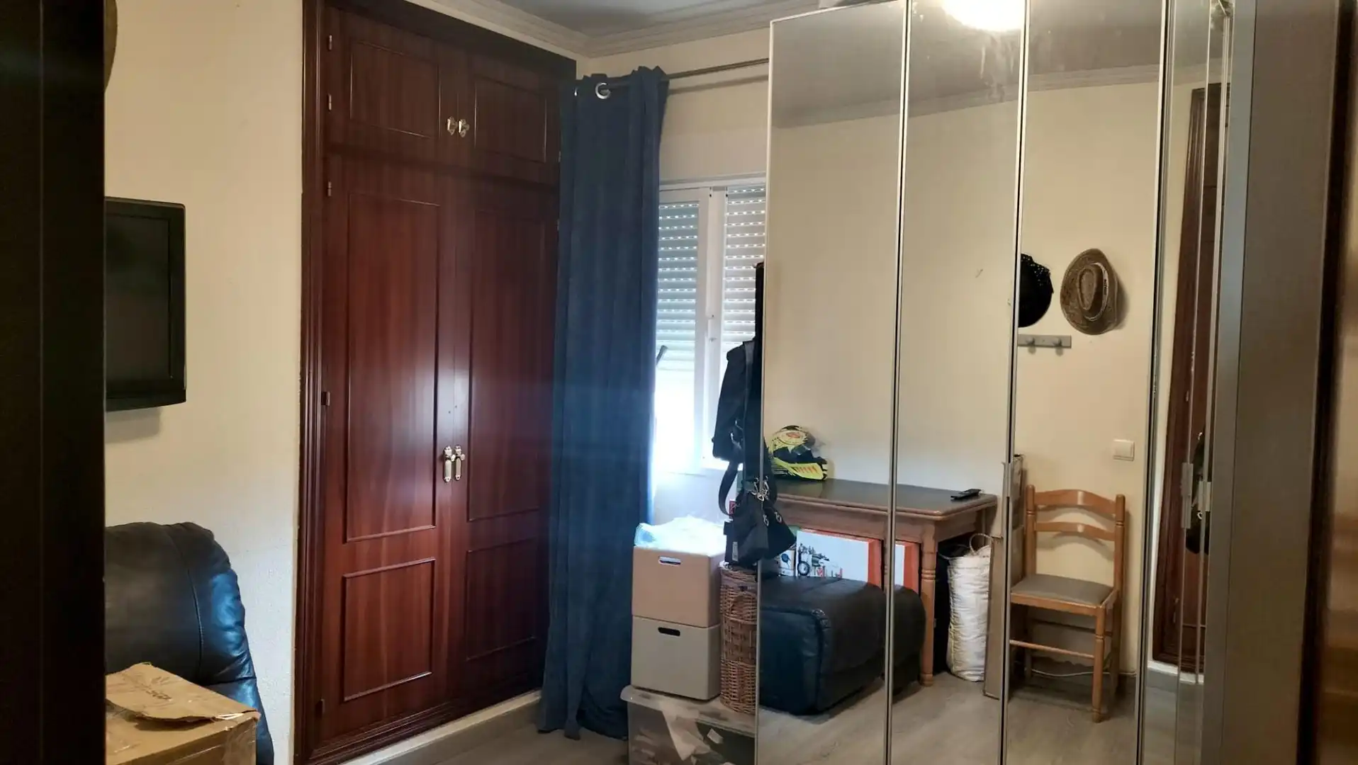 Dormitori de Casa o xalet en venda en Chiclana de la Frontera amb Aire condicionat, Terrassa i Piscina