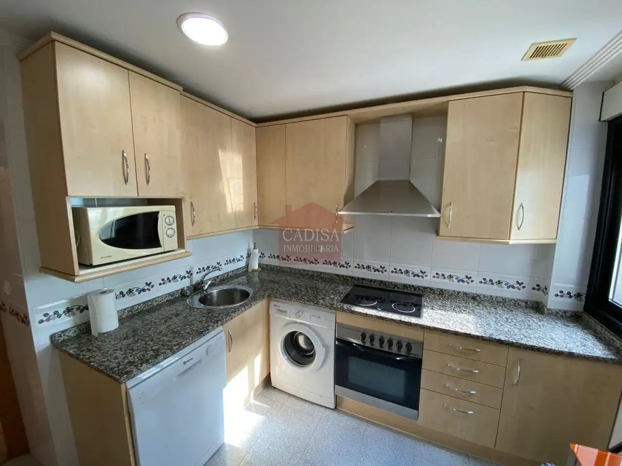 Cocina de Ático en venta en Salamanca con Calefacción, Terraza y Amueblado