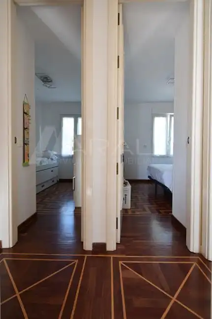 Einfamilien-Reihenhaus zur Miete in Madrid, Madrid