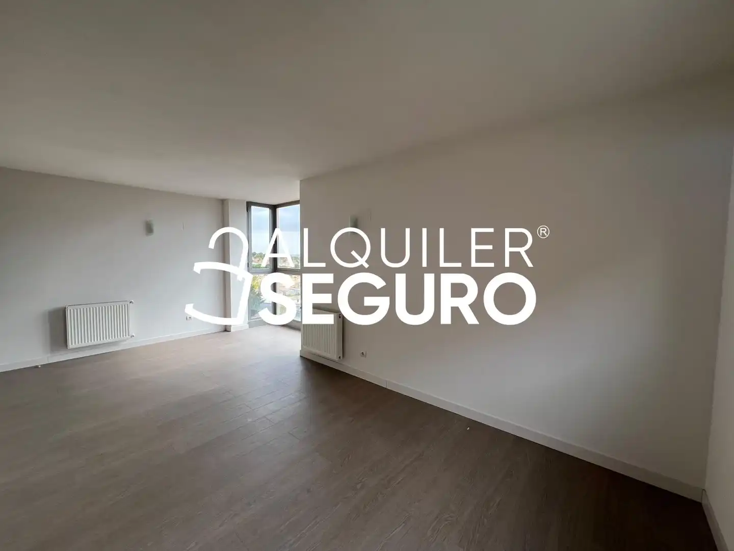 Living room of Flat for rent in Fuencarral - El Pardo