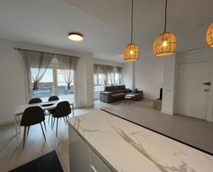 Flat to rent in Calle Pi y Margall, Plaza Castelar - Mercado Central, Elda