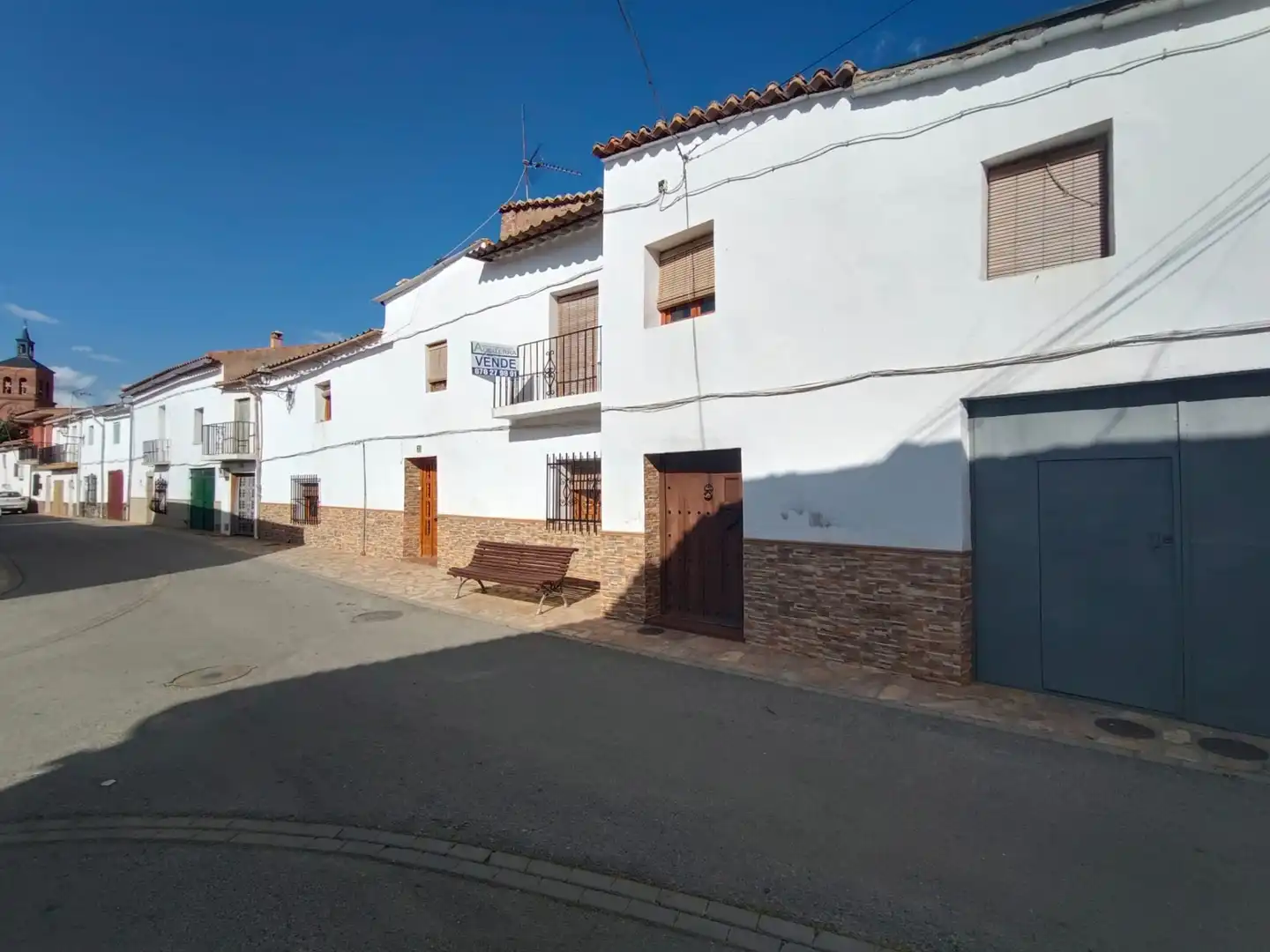 Exterior view of Houses for sale in La Calahorra  with Terrace, Storage room and Furnished