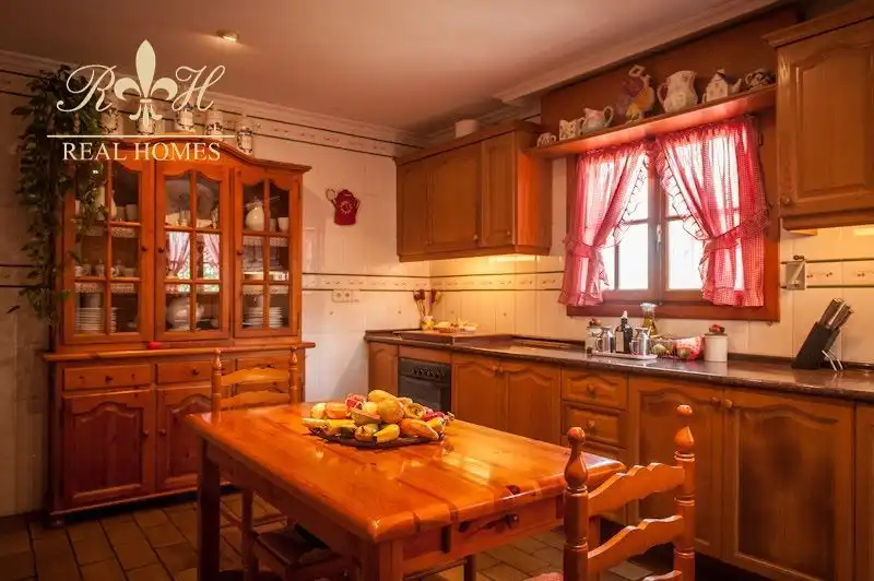 Kitchen of Houses for sale in L'Alfàs del Pi  with Air Conditioner, Terrace and Swimming Pool