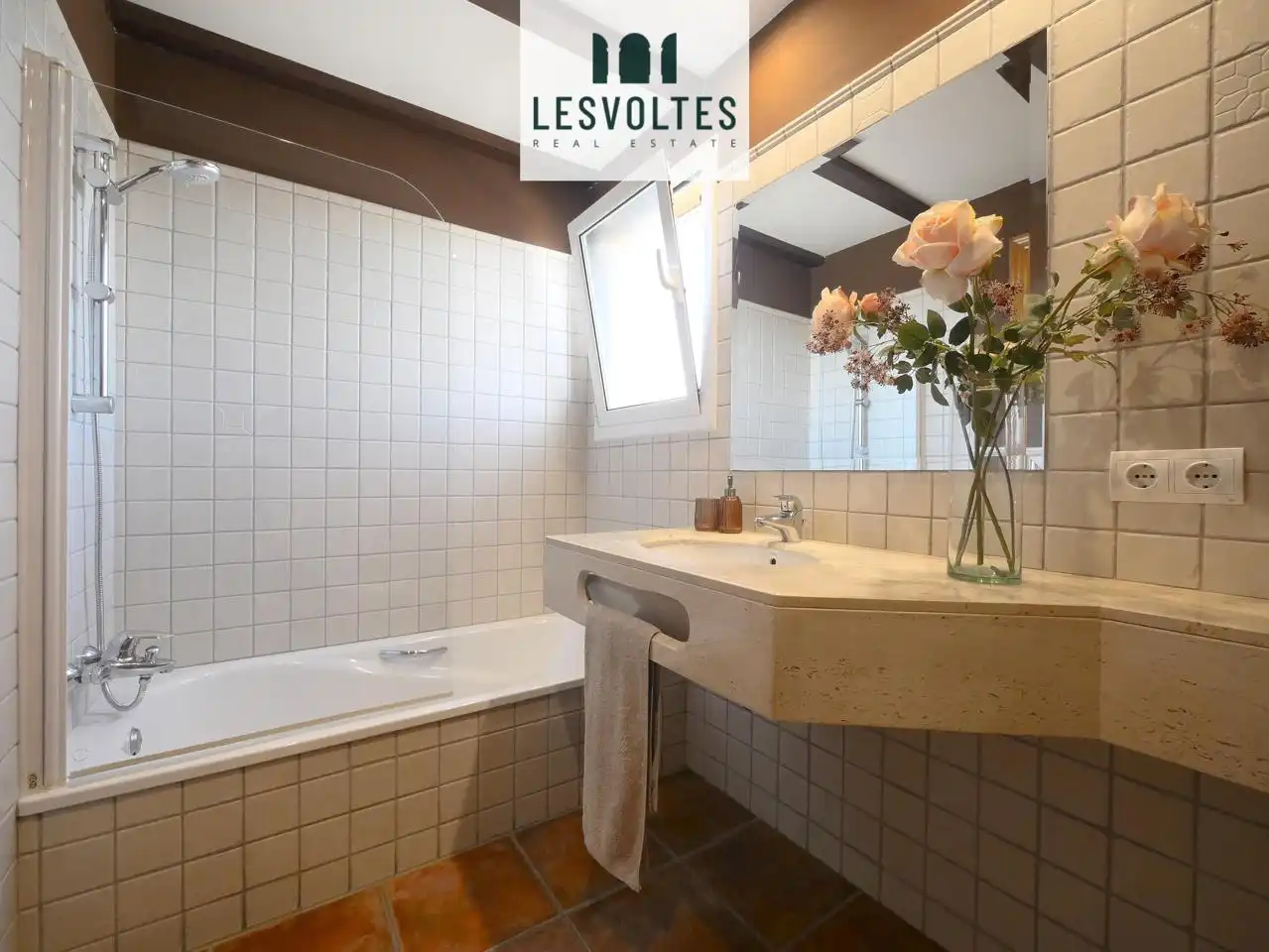 Baño de Casa adosada en venta en Palafrugell con Aire acondicionado, Calefacción y Jardín privado