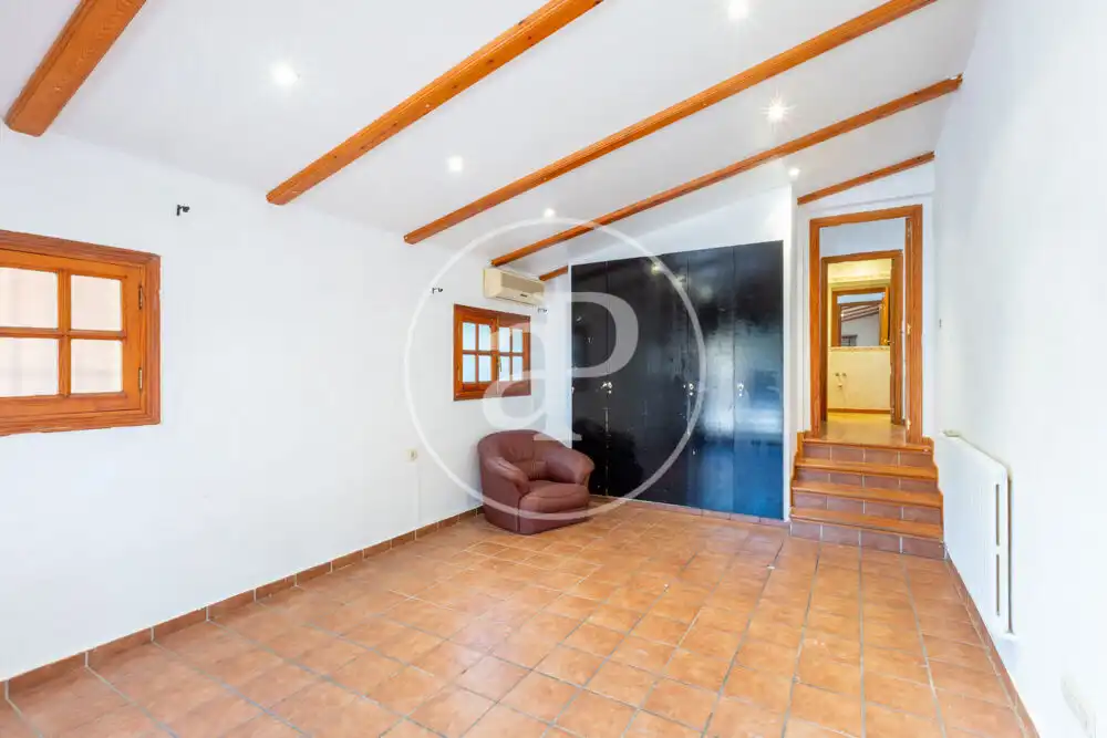Casa o xalet en venda en L'Eliana amb Aire condicionat, Calefacció i Jardí privat