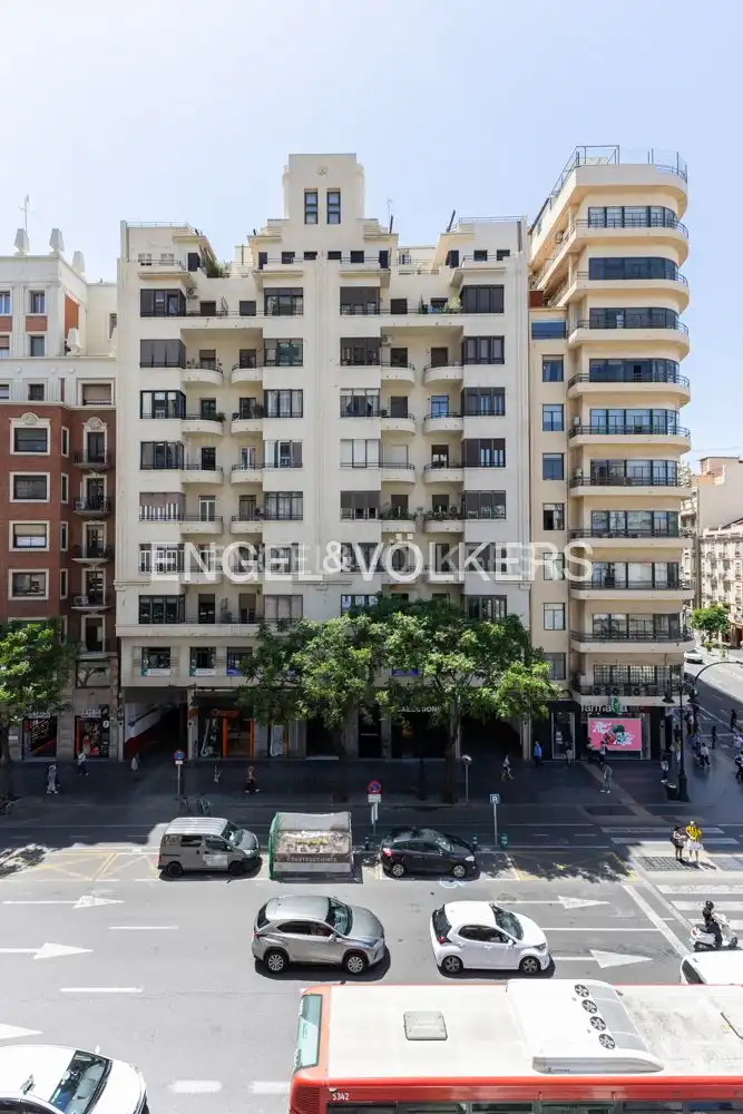 Vista exterior de Pis en venda en Valencia amb Aire condicionat, Calefacció i Terrassa