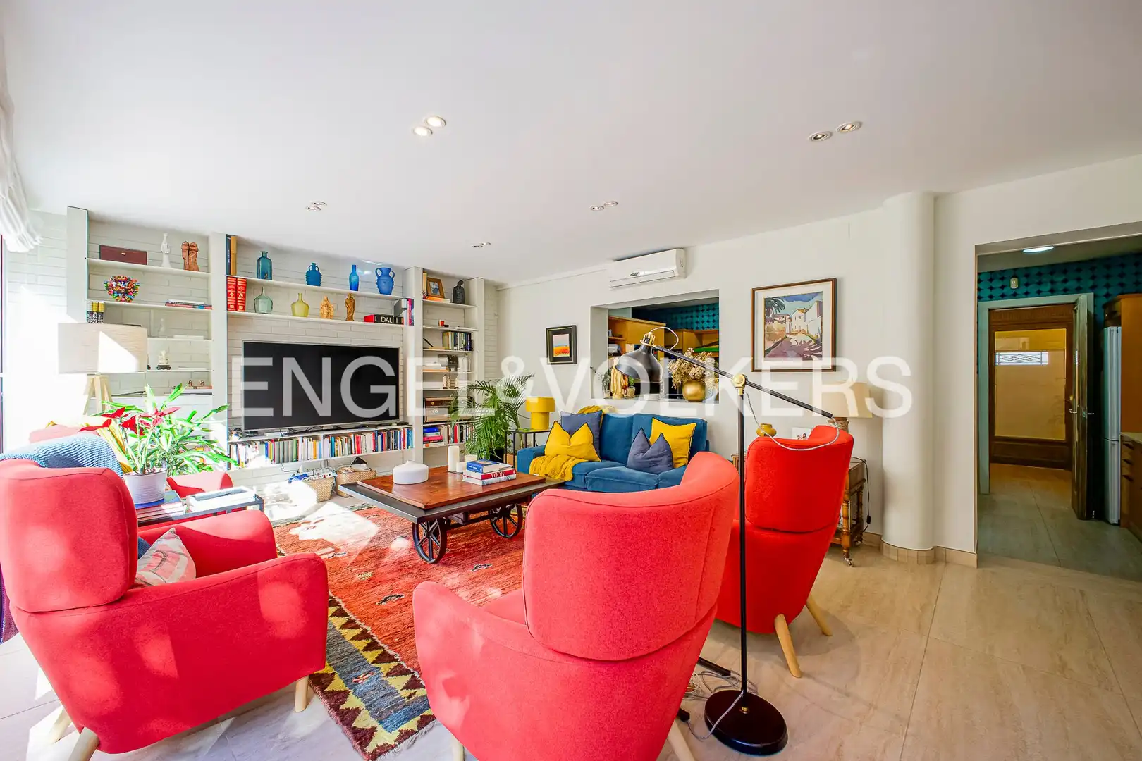 Sala de estar de Casa o chalet en venta en  Barcelona Capital con Calefacción y Jardín privado