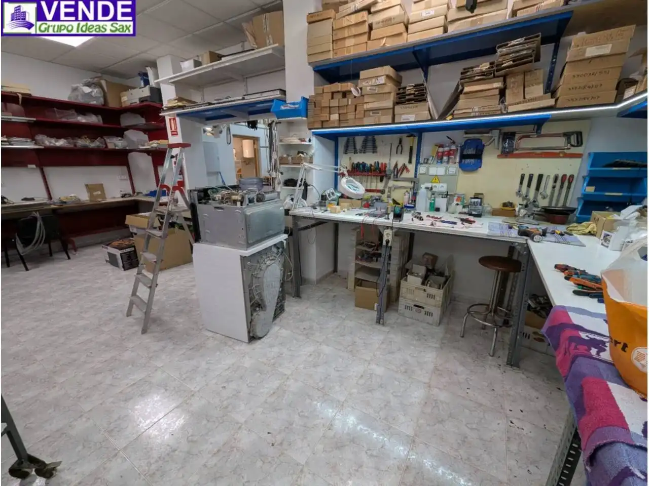 Local en venta en Sax
