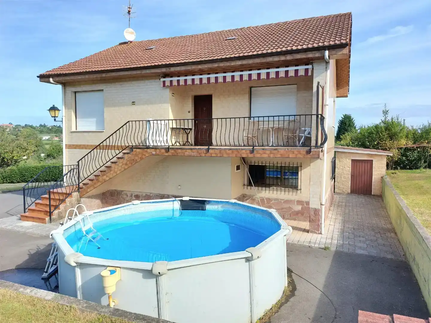 Piscina de Casa o chalet en venta en Gijón  con Piscina