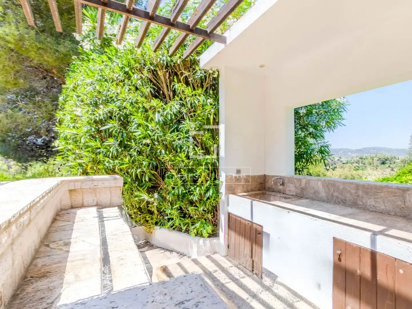 Terraza de Finca rústica en venta en Canyelles con Aire acondicionado, Calefacción y Jardín privado