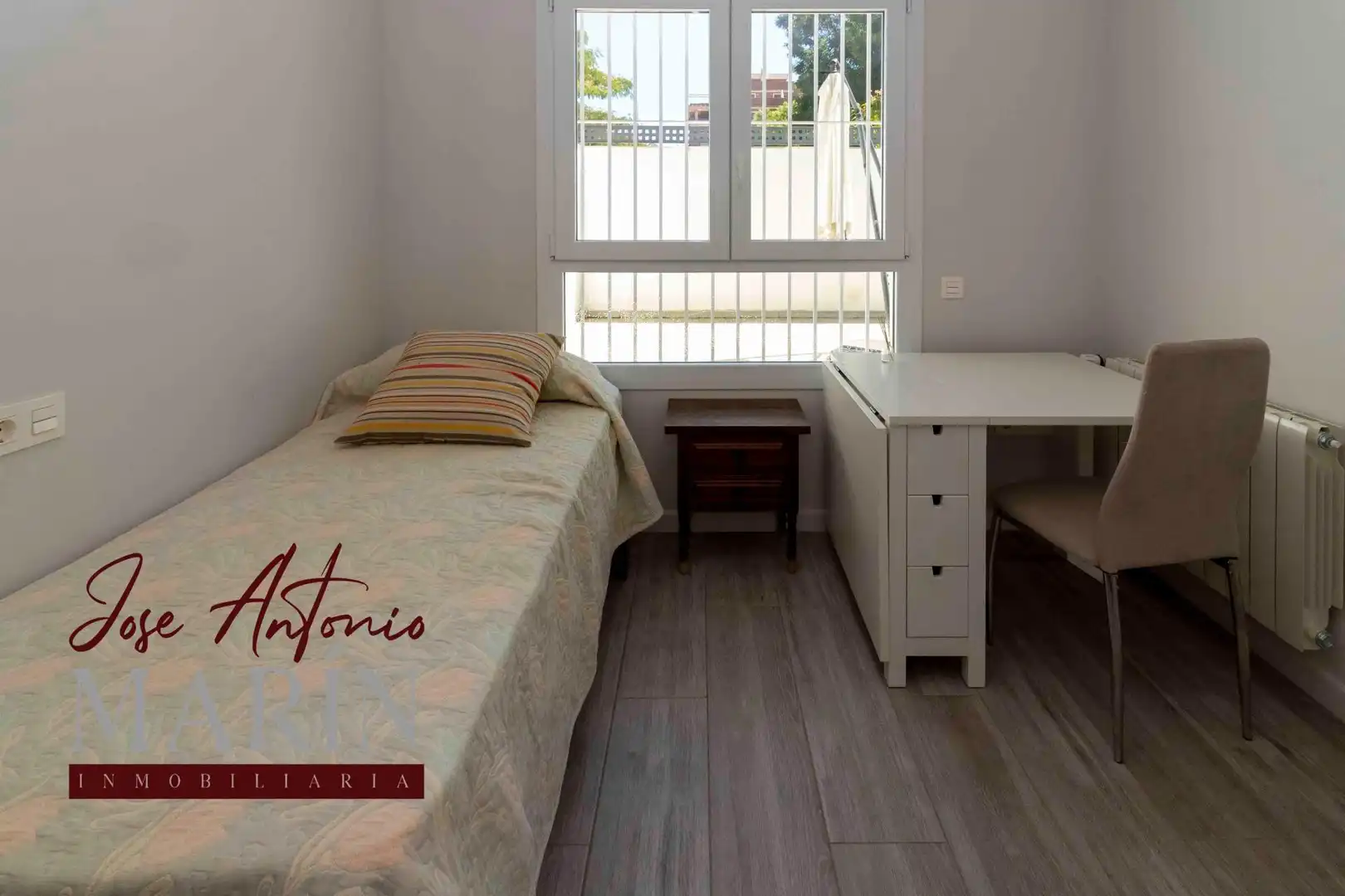 Dormitori de Apartament en venda en Badajoz amb Aire condicionat, Calefacció i Jardí privat