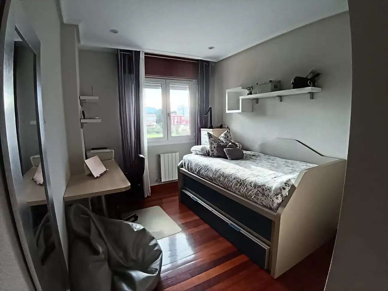 Bedroom of Flat for sale in Colindres  with Terrace and Balcony
