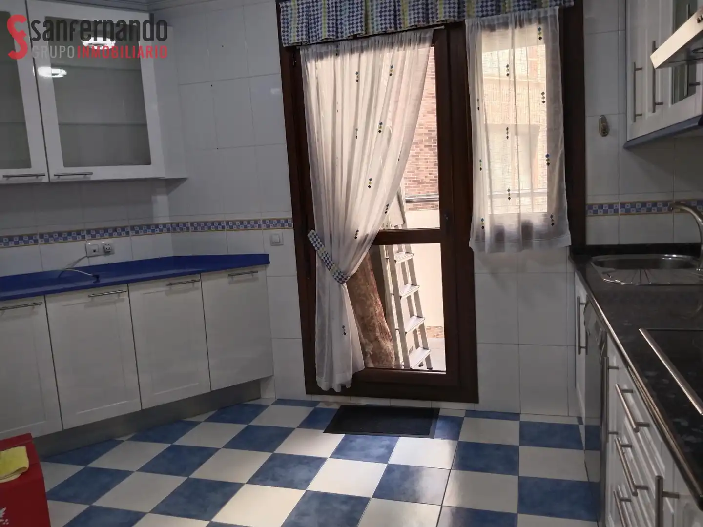 Kitchen of Flat for rent in Los Corrales de Buelna   with Heating, Parquet flooring and Furnished