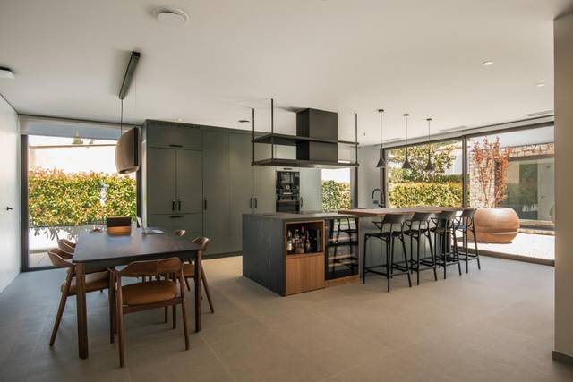 Casa-chalet en Venta en Montilivi