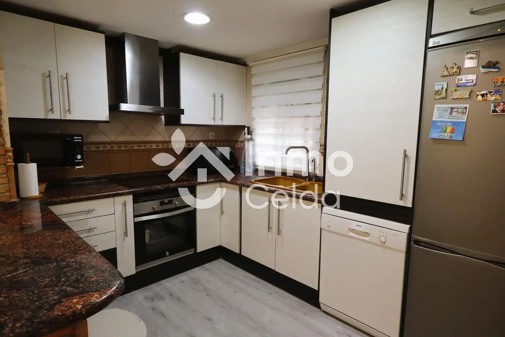Cocina de Casa o chalet en venta en Chiva con Aire acondicionado, Calefacción y Jardín privado