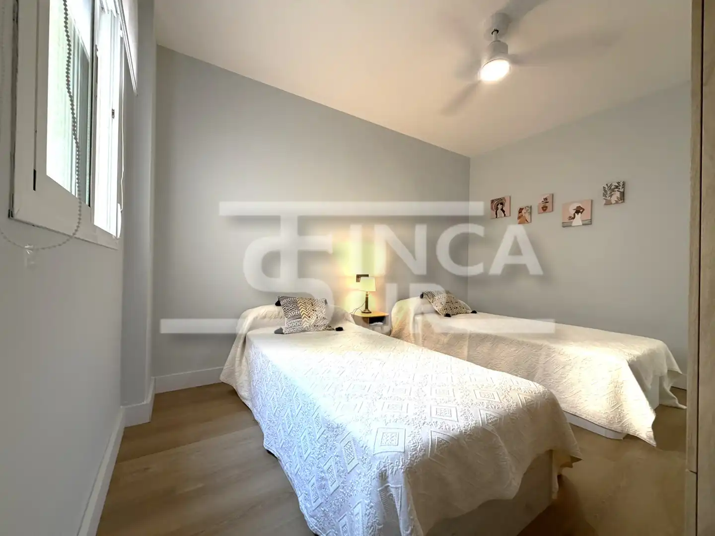 Habitación de Apartamento en venta en Roquetas de Mar con Amueblado, Horno y Lavadora