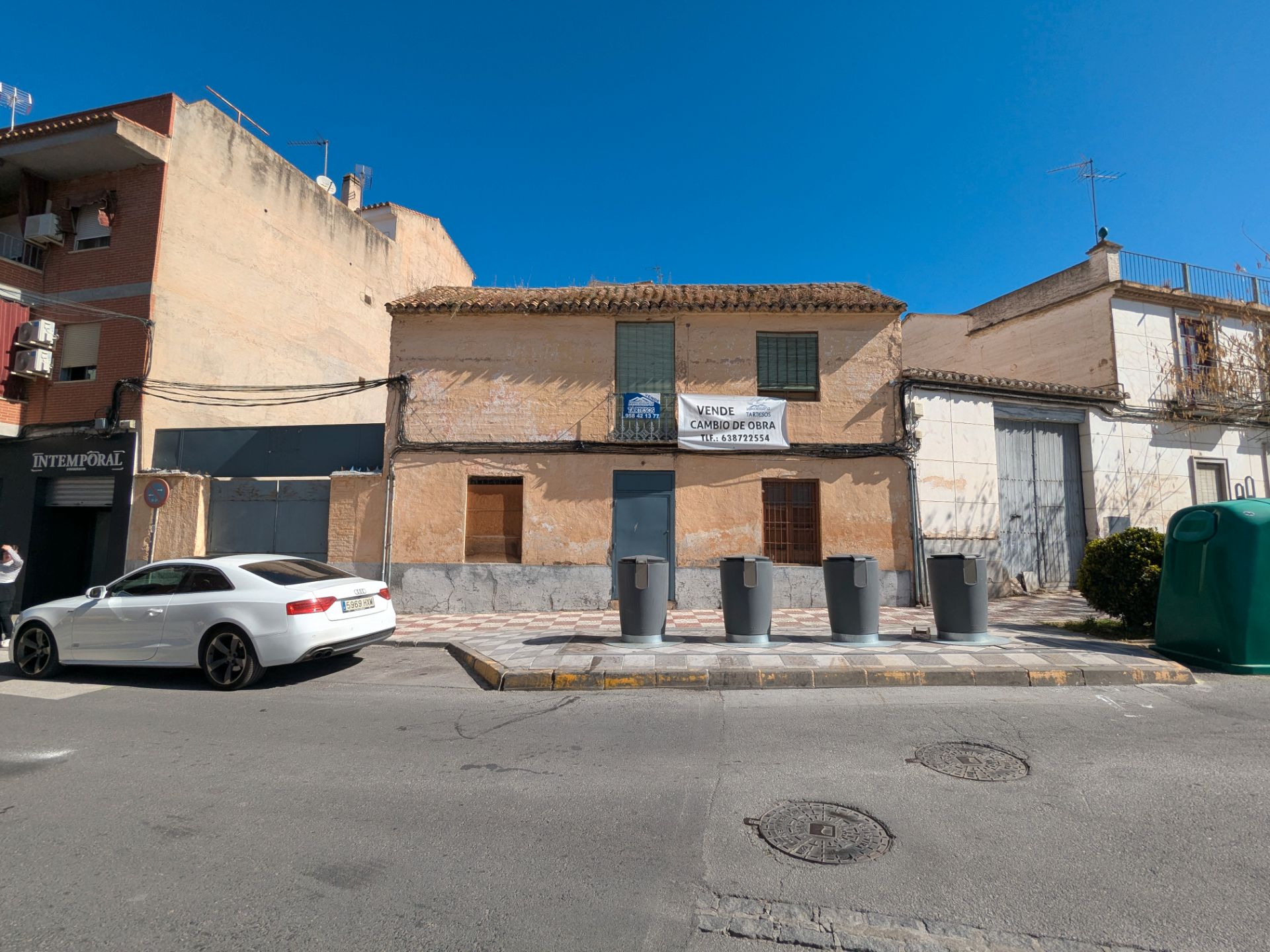 Exterior view of House or chalet for sale in Atarfe  with Terrace