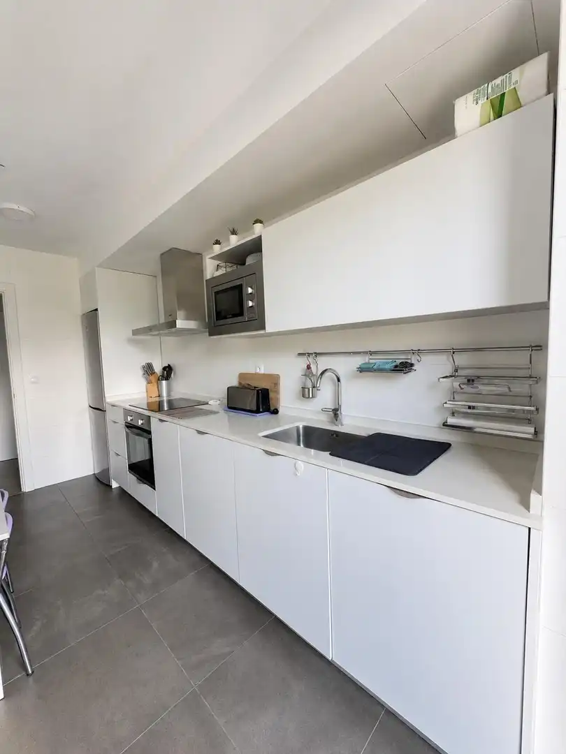 Küche von Wohnung zum Verkauf in Santa Cruz de Bezana mit Heizung und Möbliert