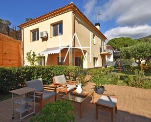 Garden of House or chalet for sale in Cabrils  with Air Conditioner, Heating and Alarm