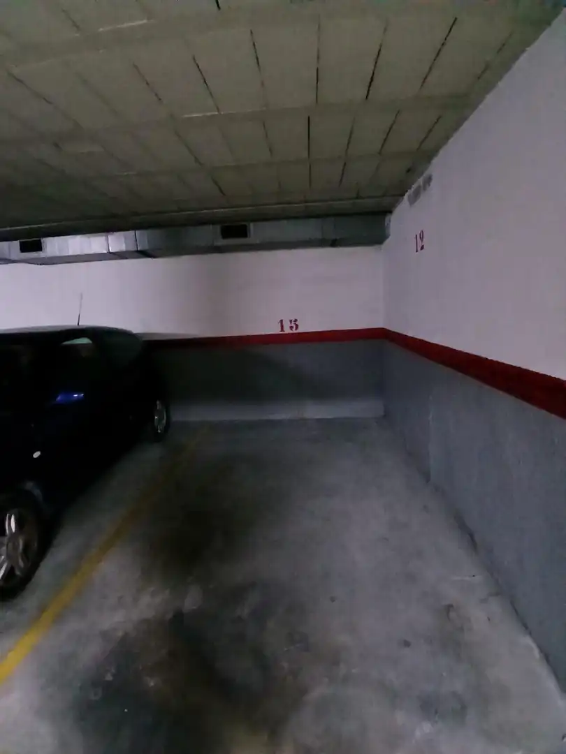 Einzelparkplatz zum Verkauf in Carrer CAMI REIAL, imagen 2
