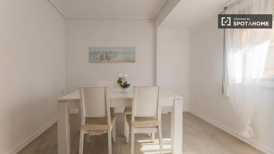 Habitación en El Cabanyal - El Canyamelar
