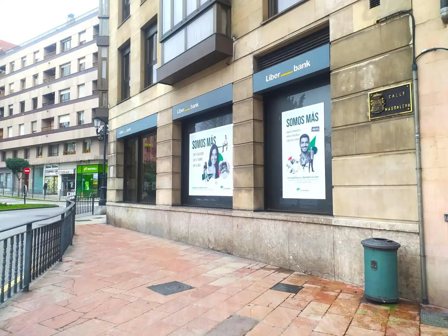 Local comercial en venta en Campomanes, imagen 2