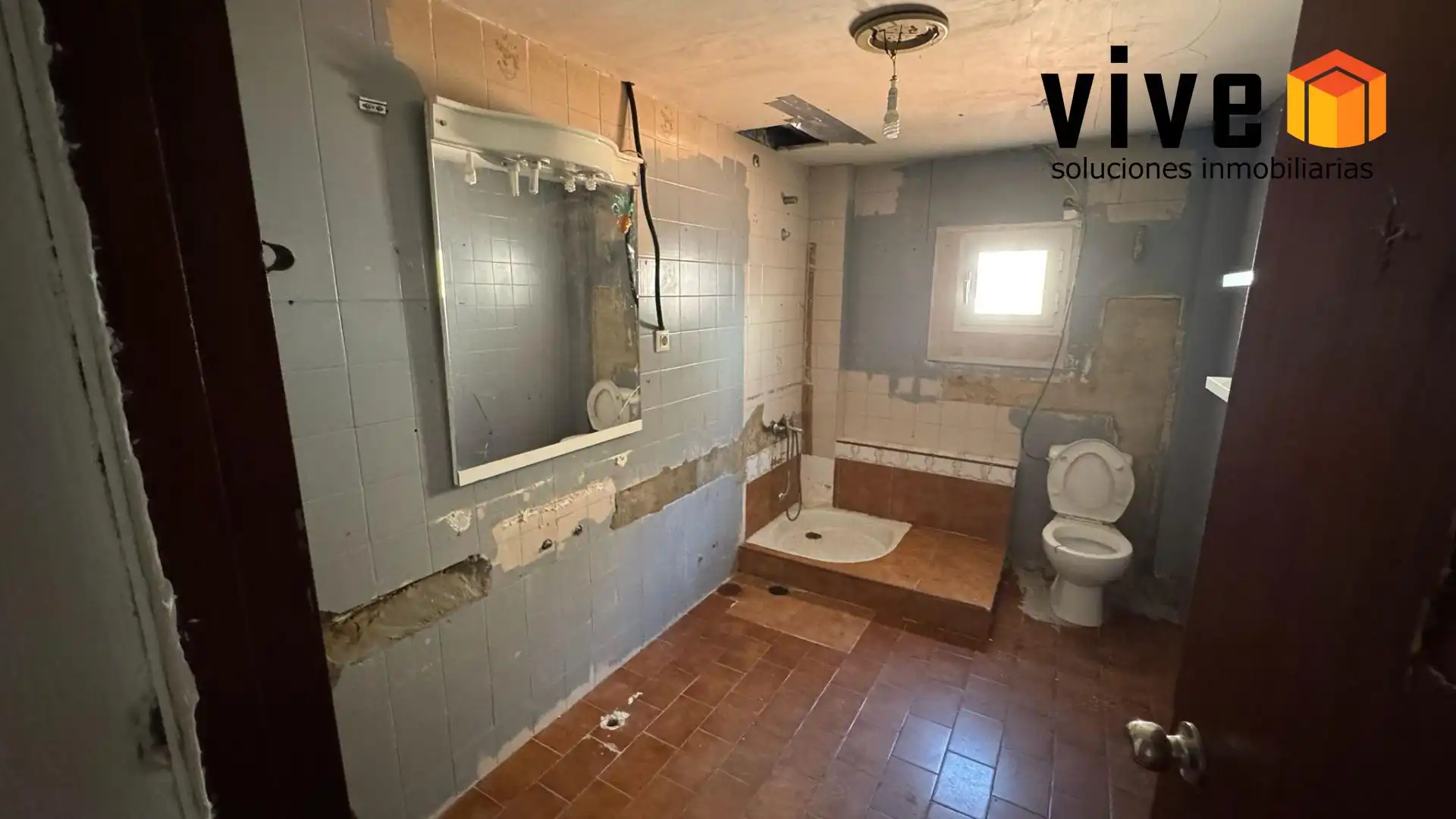 Bany de Casa adosada en venda en Sevilla amb Aire condicionat i Balcó