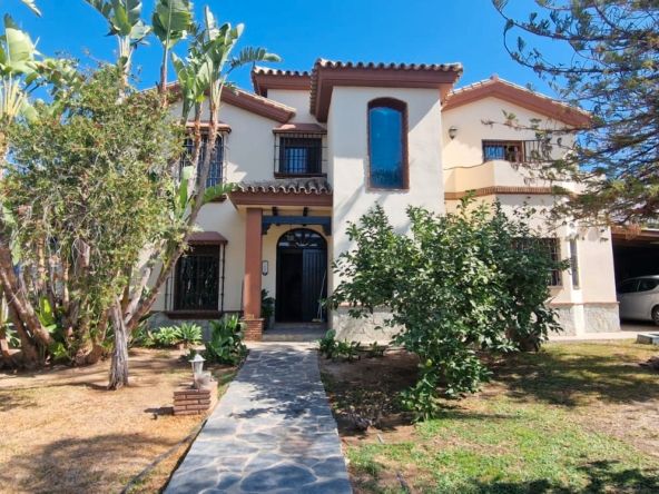 Exterior view of House or chalet for sale in Alhaurín El Grande  with Air Conditioner, Private garden and Terrace