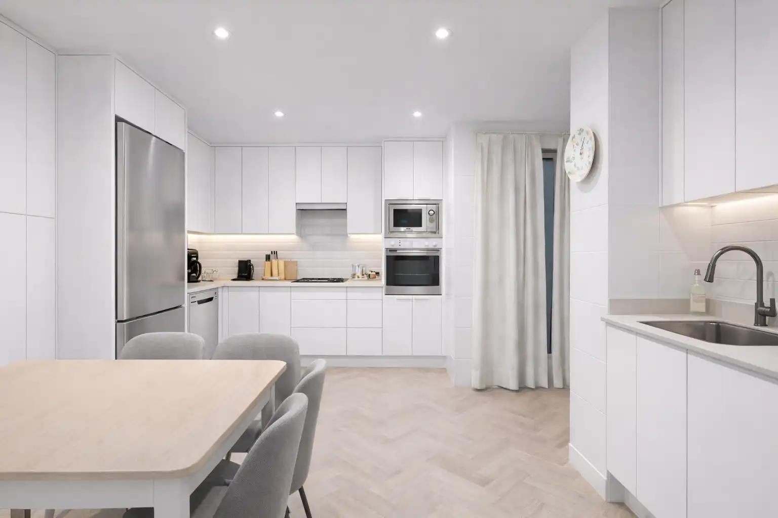 Kitchen of Flat for sale in Madrid  with Air Conditioner, Heating and Terrace