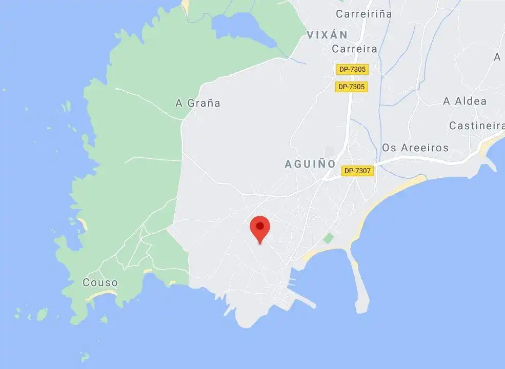 Edificio en venta en A Capela 