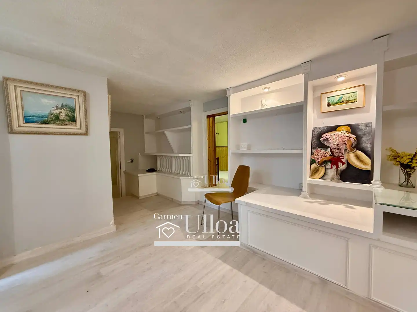 Sala d'estar de Casa o xalet en venda en Alicante / Alacant amb Aire condicionat, Calefacció i Jardí privat