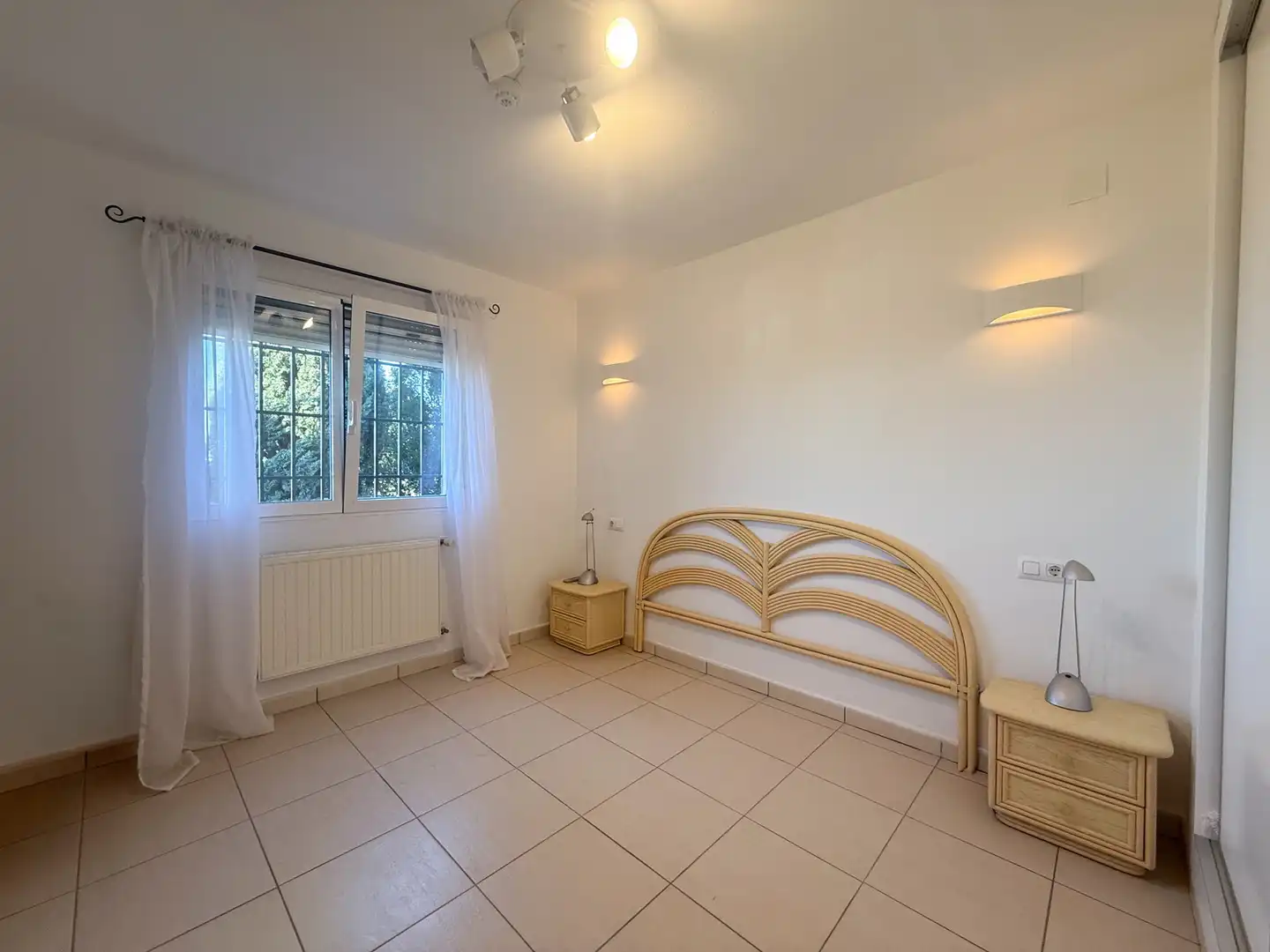 Habitación de Casa o chalet en venta en Pego
